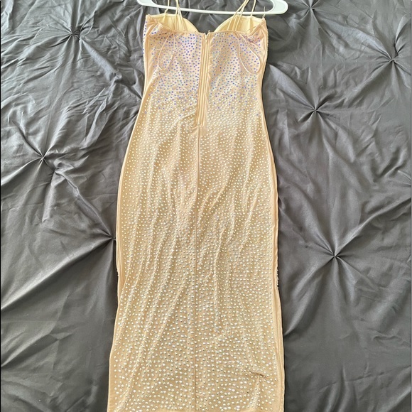 Party dress - Picture 2 of 3